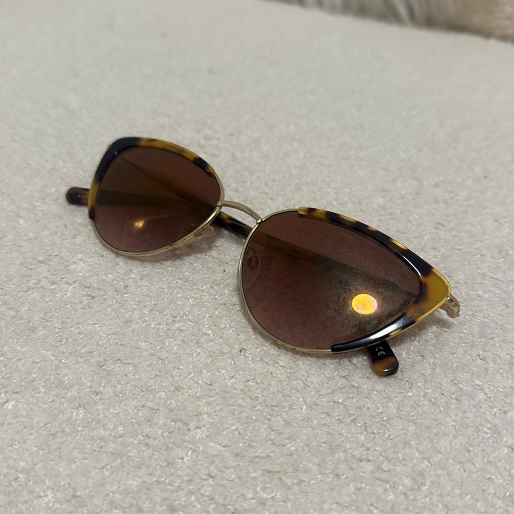 Cateye tortoise sunglasses